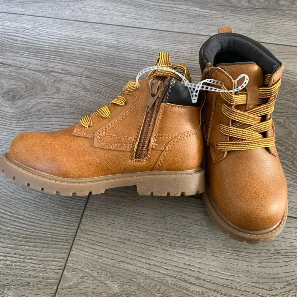 Carters boys boots with zipper on the side, perfect for winter